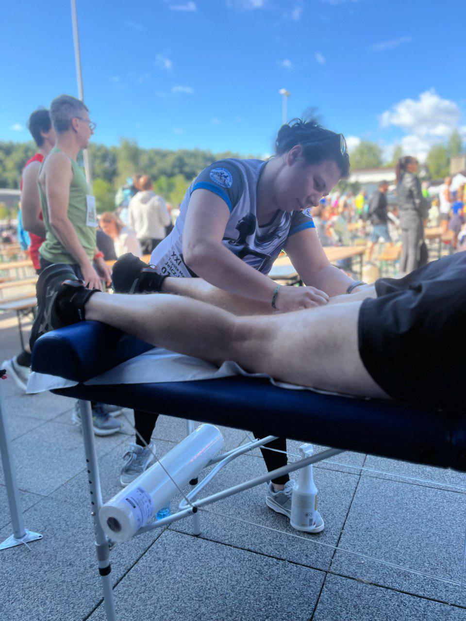 Masaż sportowy łydki